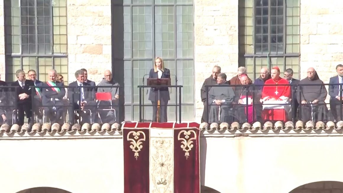 Giorgia Meloni Assisi-2 Cerimonia per la festa di San Francesco, l’intervento del Presidente Meloni